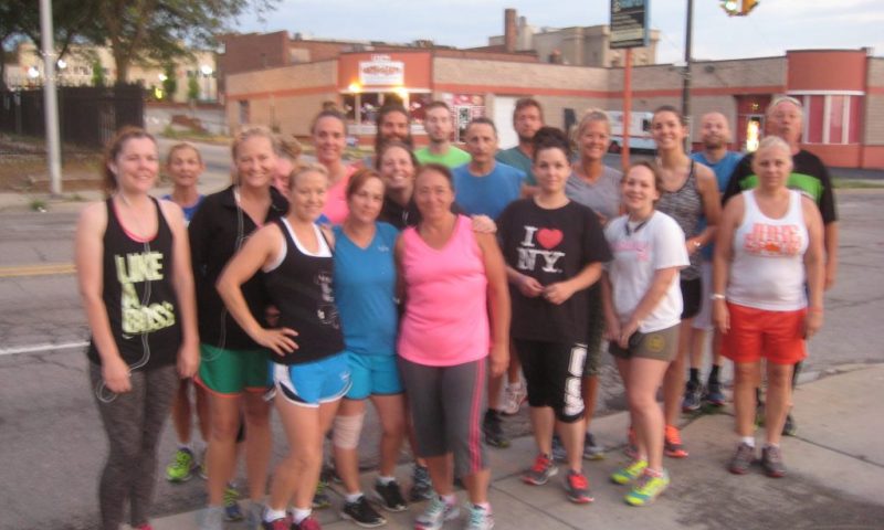 group of runners